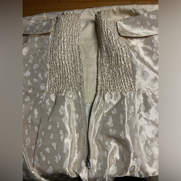 NWT Reformation- Ciaran Mini Dress in Ivory Brocade. Size 10 - Picture 10 of 10